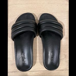 Seychelles Low Key Slides Black Size 8